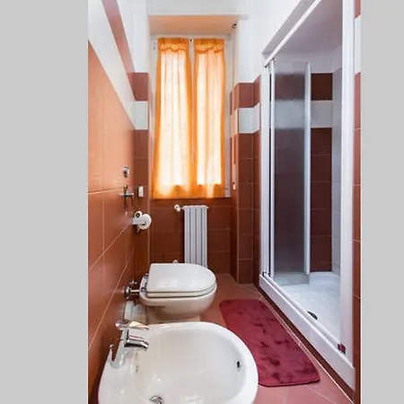 Casa Di Via Breganze * Milan